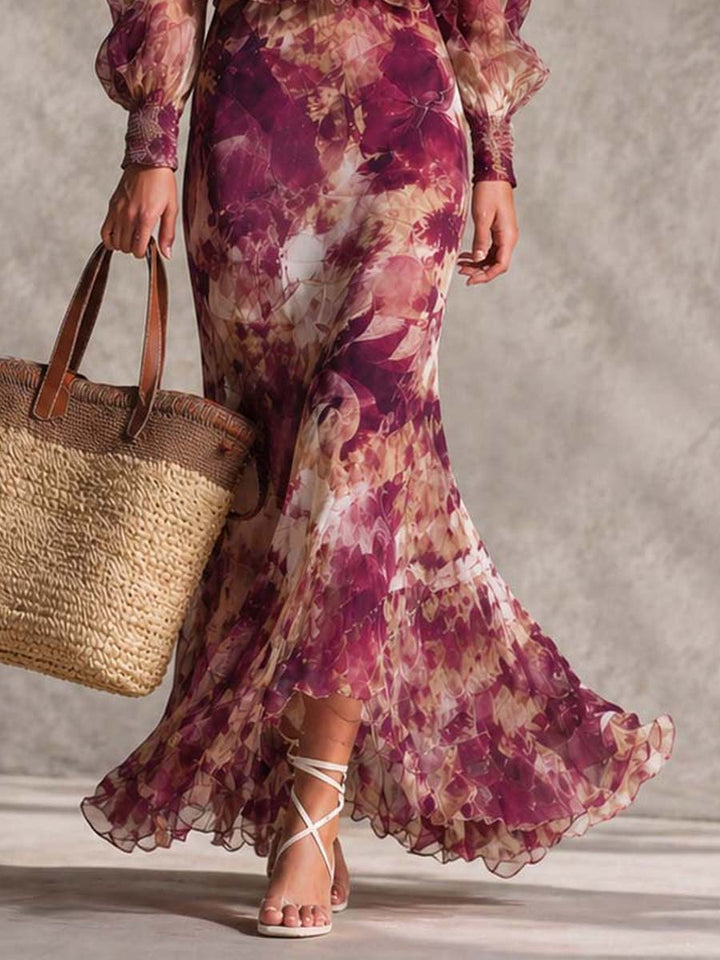 Robe longue en mousseline à fleurs et épaules dénudées rose