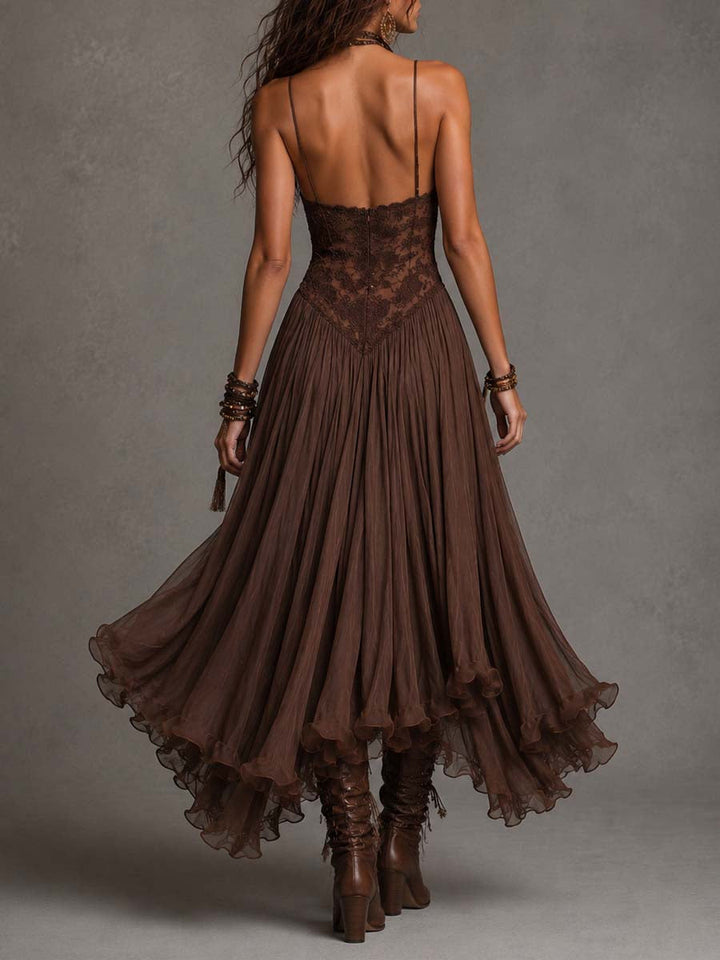 Robe longue en mousseline à empiècements de dentelle brun foncé