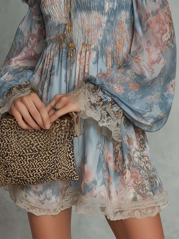 Romane | Robe Mini en Mousseline Froncée à Épaules Dénudées et Fleurs Romantiques