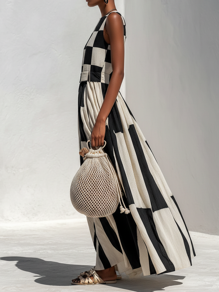 Audrey | Robe longue élégante sans manches à empiècements contrastés