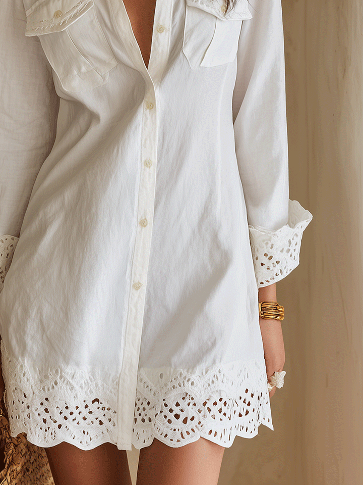 Robe chemise courte blanche bohème à ourlet en broderie anglaise