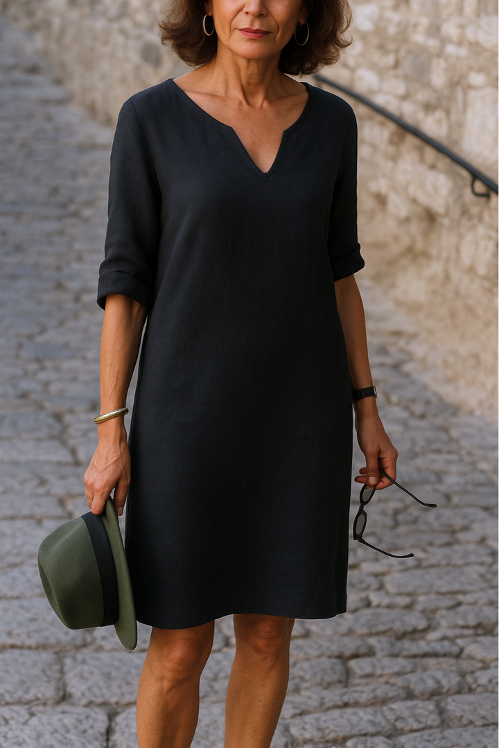 ADRIANA | Robe élégante et fluide à col V pour un style sans effort toute la journée
