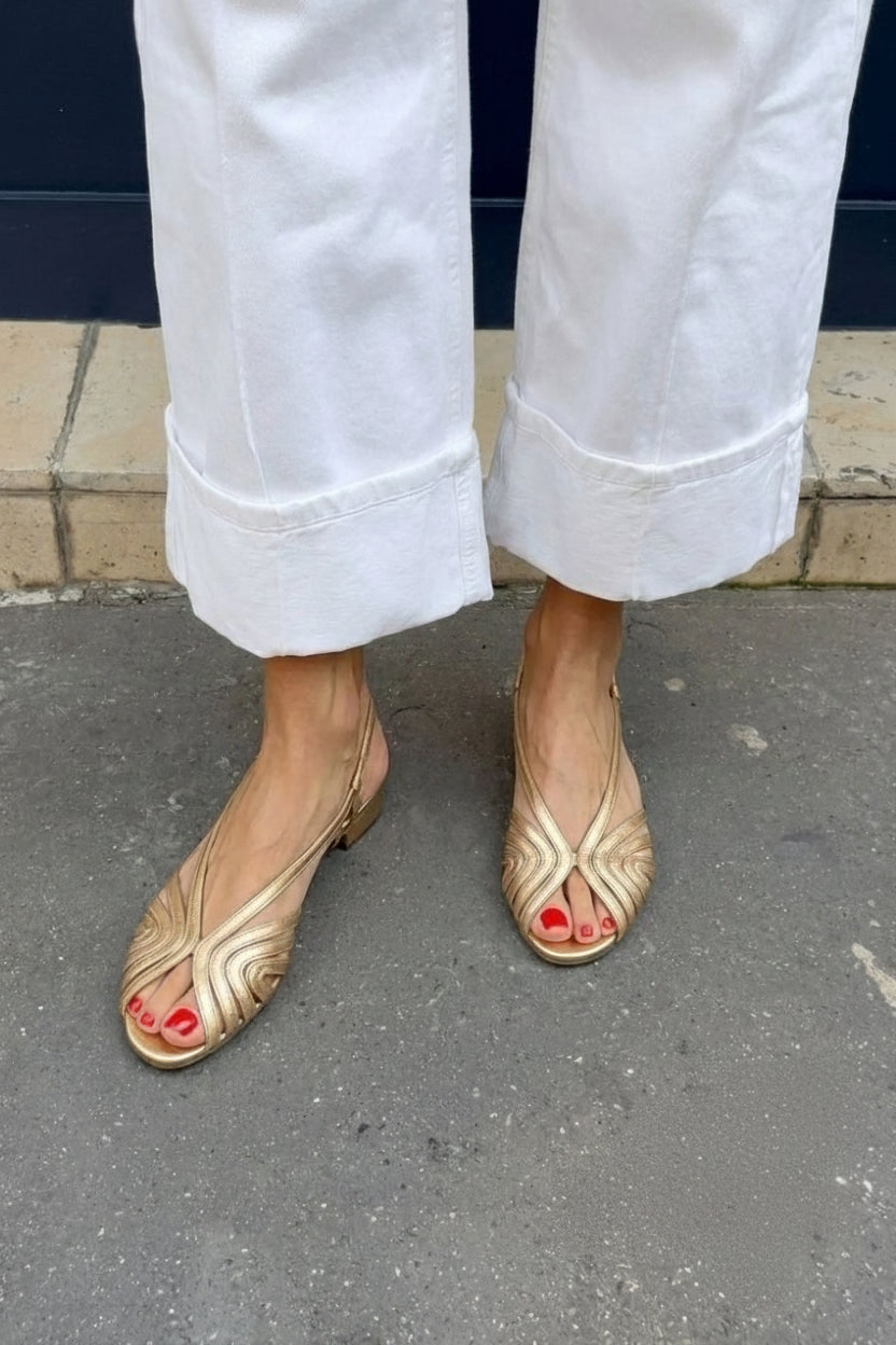 Sandales slingback métallisées Doré à bout rond avec brides