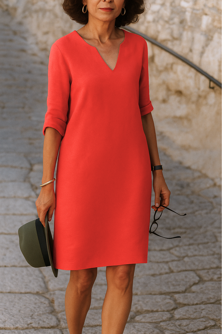 ADRIANA | Robe élégante et fluide à col V pour un style sans effort toute la journée