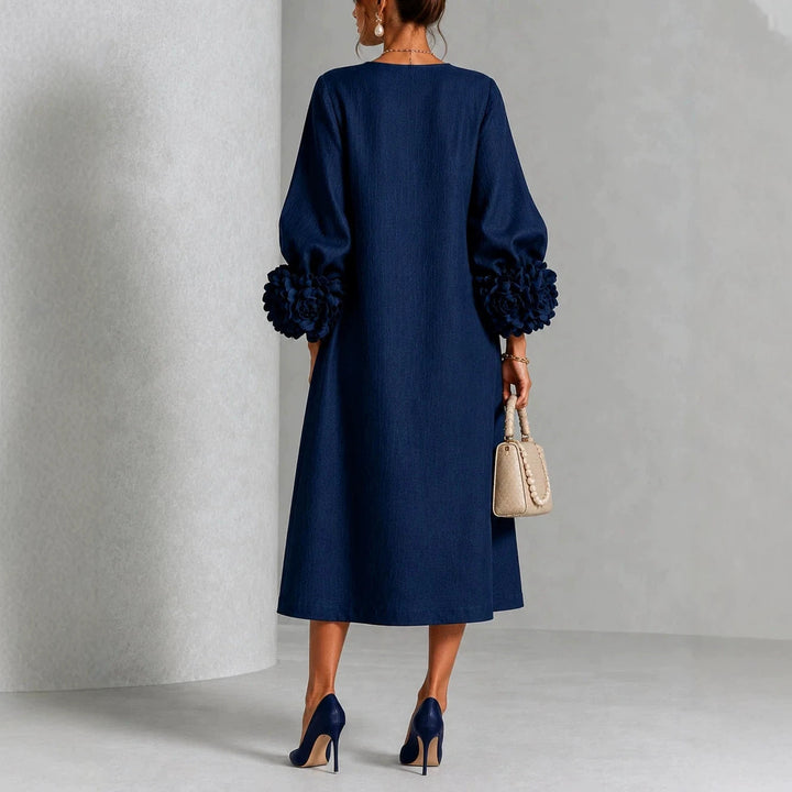 IVY | Robe midi fleurie romantique à élégantes manches avec poignets en forme de rose