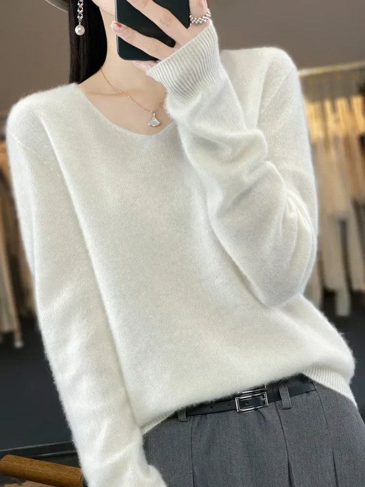 Martine | Pull Col V Maille Douce