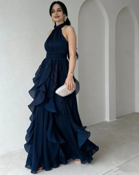 Orea™ Robe longue à col montant, froncée et à volants superposés