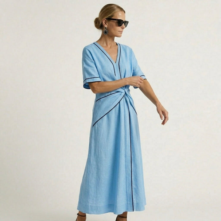 Mila | Robe élégante cintrée à la taille pour un style de vacances sans effort