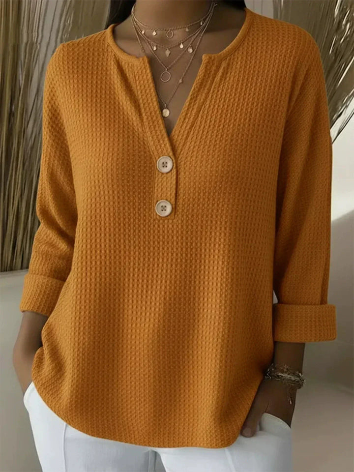 Lucie | T-shirt Henley à Texture Gaufrée avec Boutons