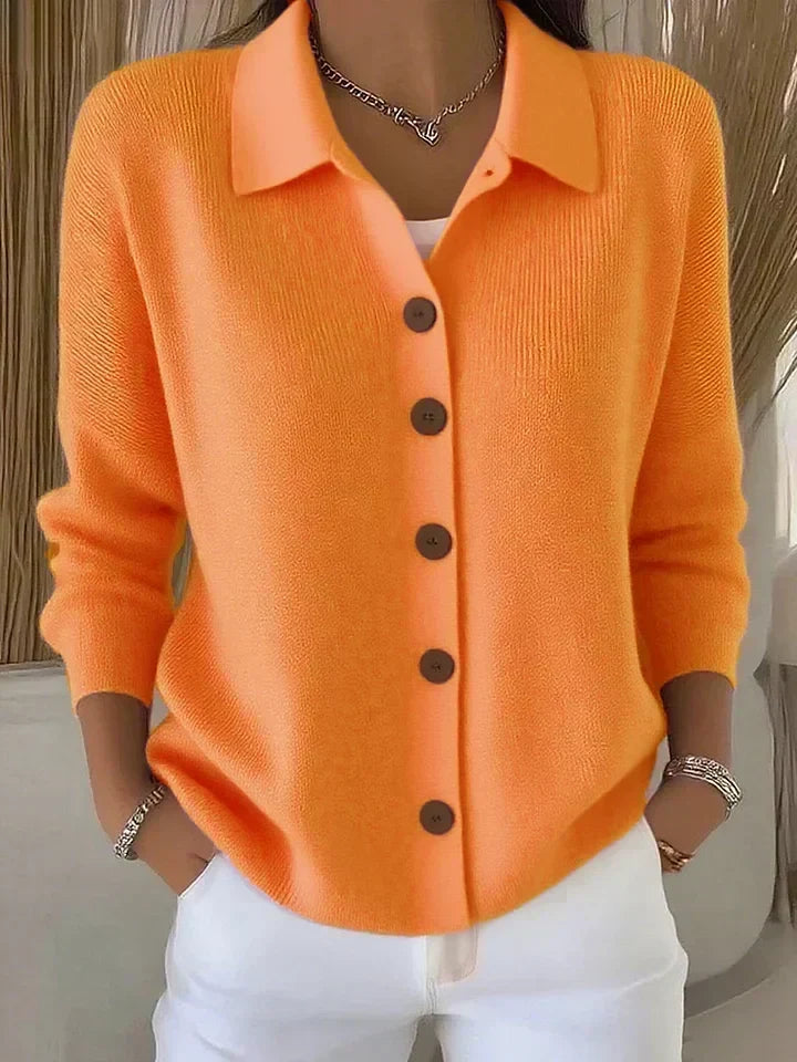 Justine | Veste en Tricot avec Col et Boutons