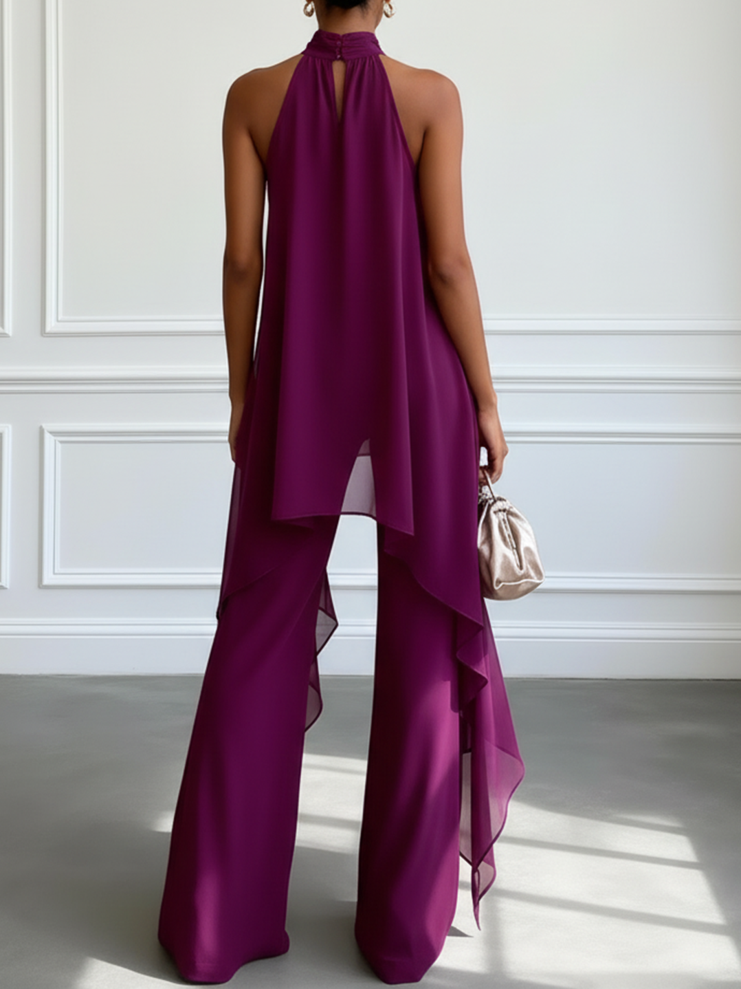 Ensemble deux pièces violet élégant, haut dos-nu sans manches et pantalon