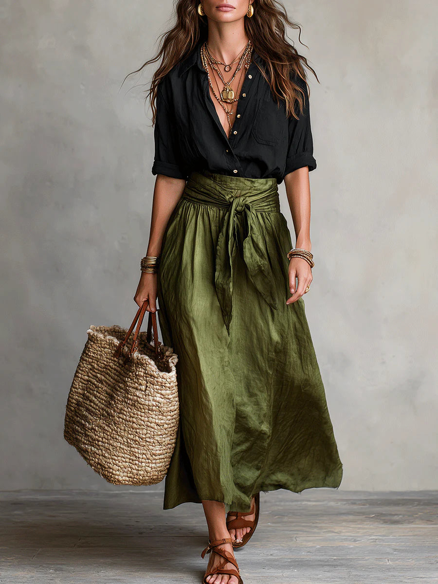 RIVER | Ensemble deux pièces : top noir et jupe midi vert olive