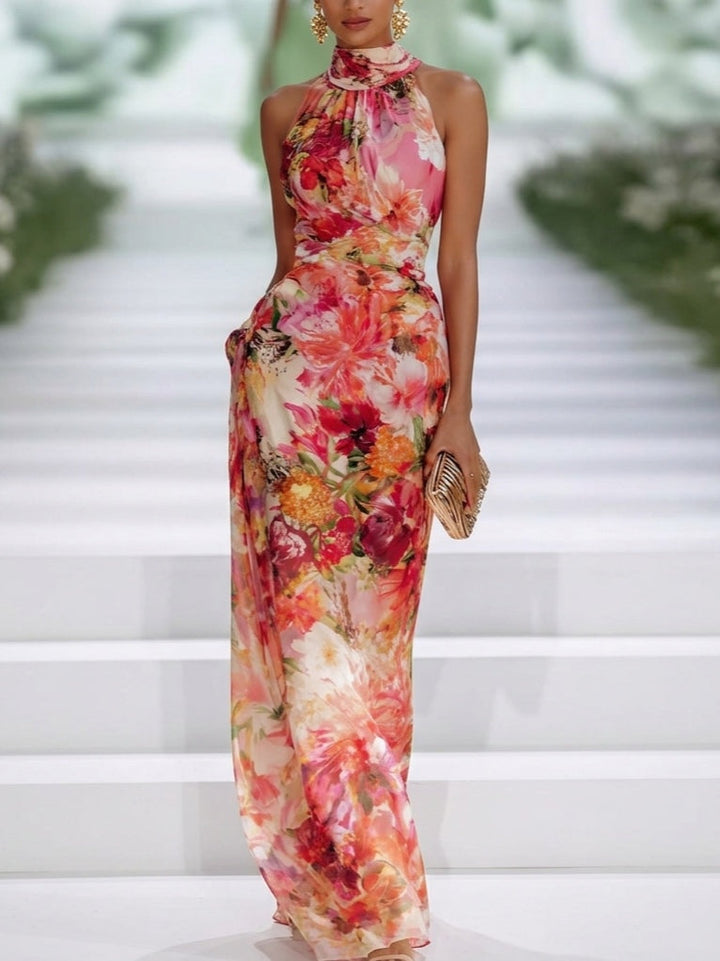 Robe longue rouge en mousseline à imprimé floral, col dos-nu sans manches