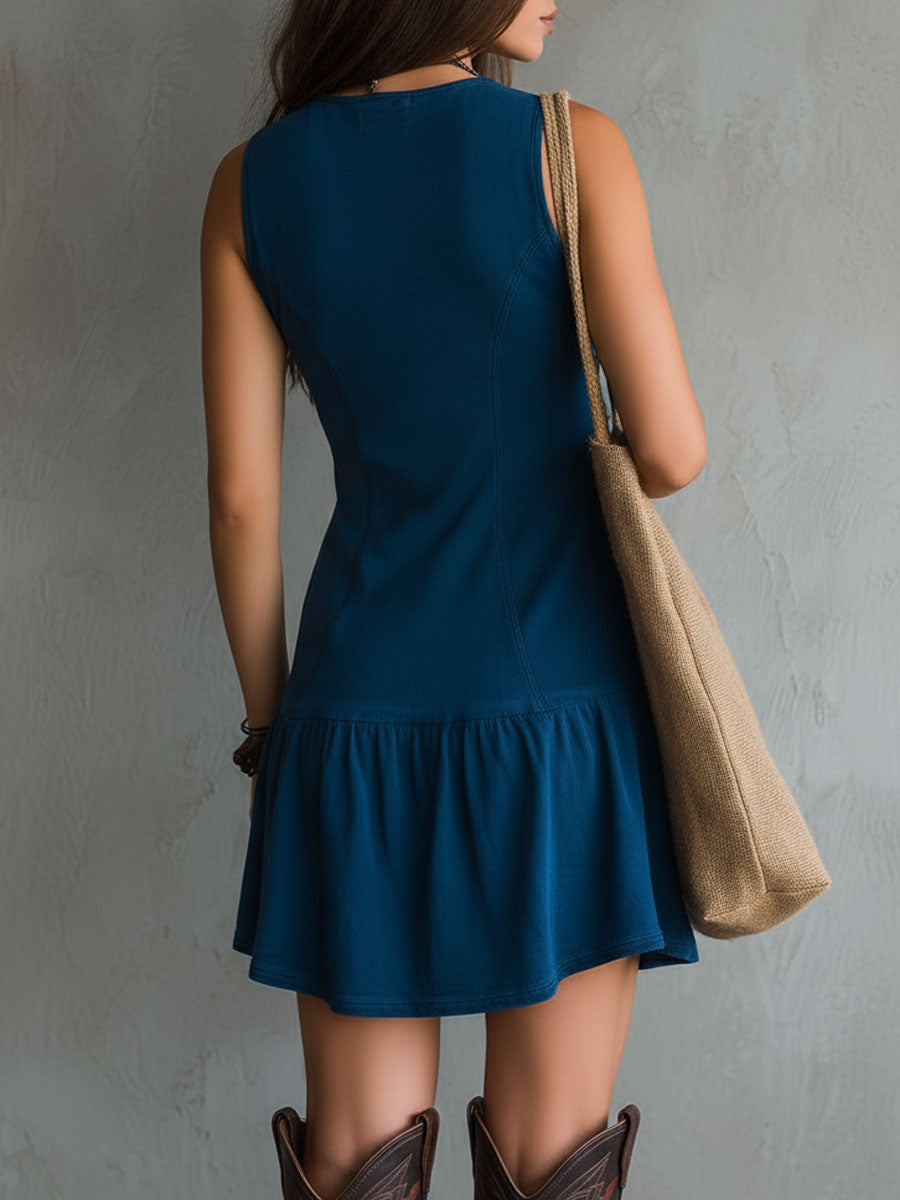 Robe courte bohème indigo à col en V boutonné et sans manches