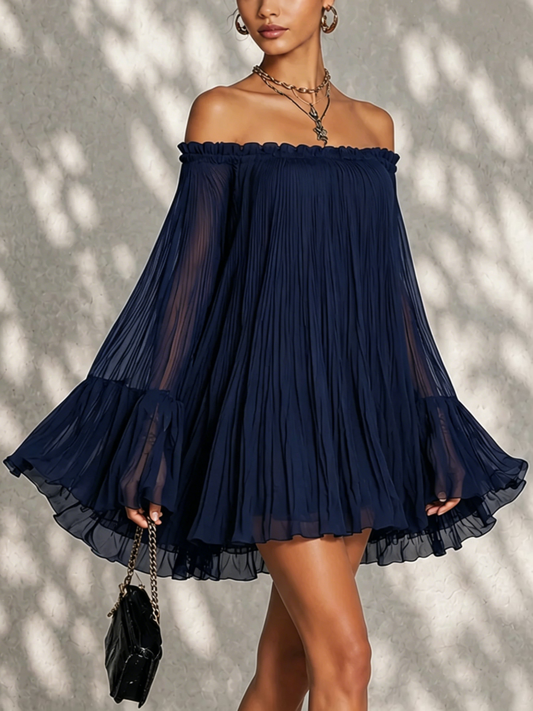 Flavia™ | Mini Robe Bleu Nuit Plissée à Décolleté Off-Shoulder