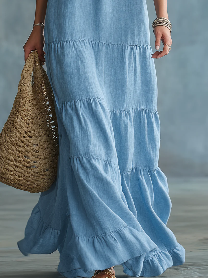 Anita | Maxi robe bleu ciel boho avec décolleté en V et volants