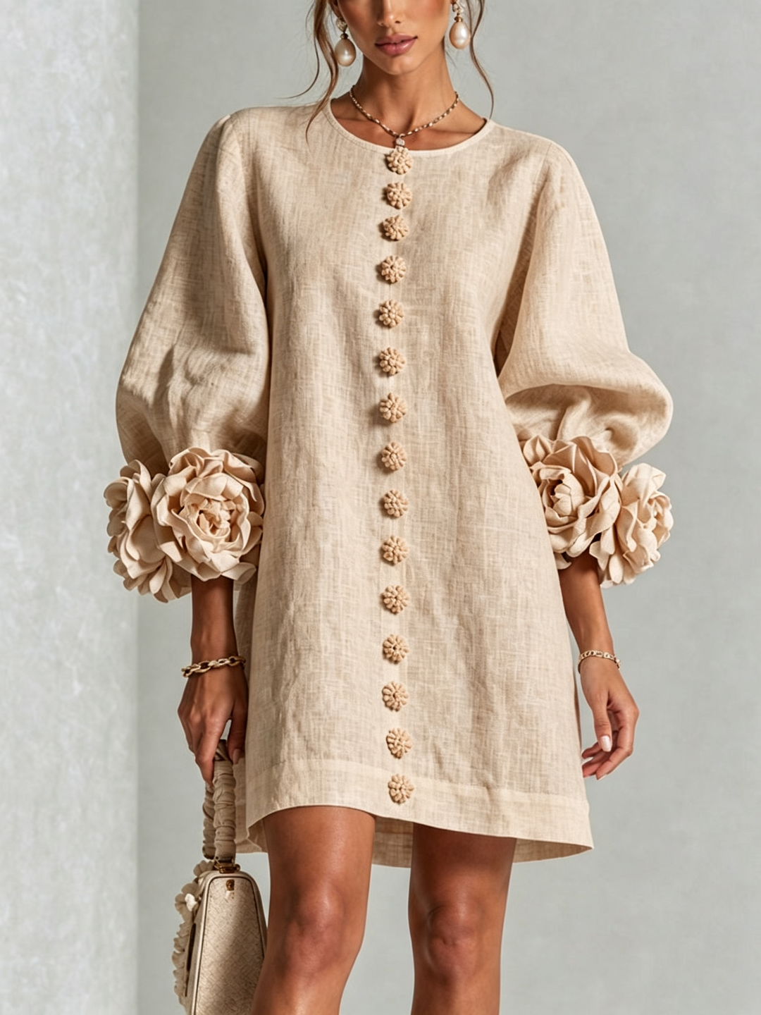 Joséphine™ | Robe Mini Boutonnée Florale Blanche à Manches Fleuries