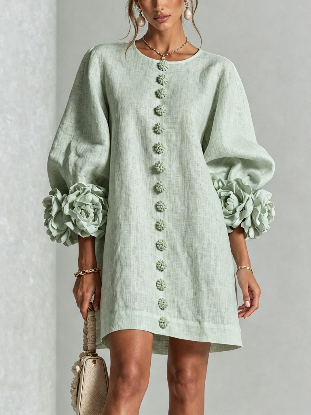 Joséphine™ | Robe Mini Boutonnée Florale Blanche à Manches Fleuries