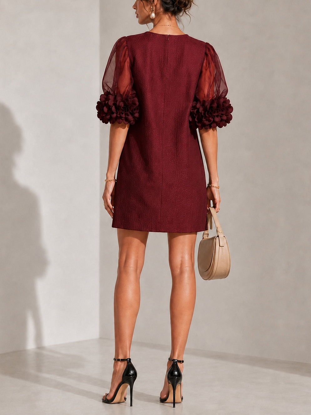 Philippa | Robe Mini à Manches Bouffantes et Poignets Fleuris