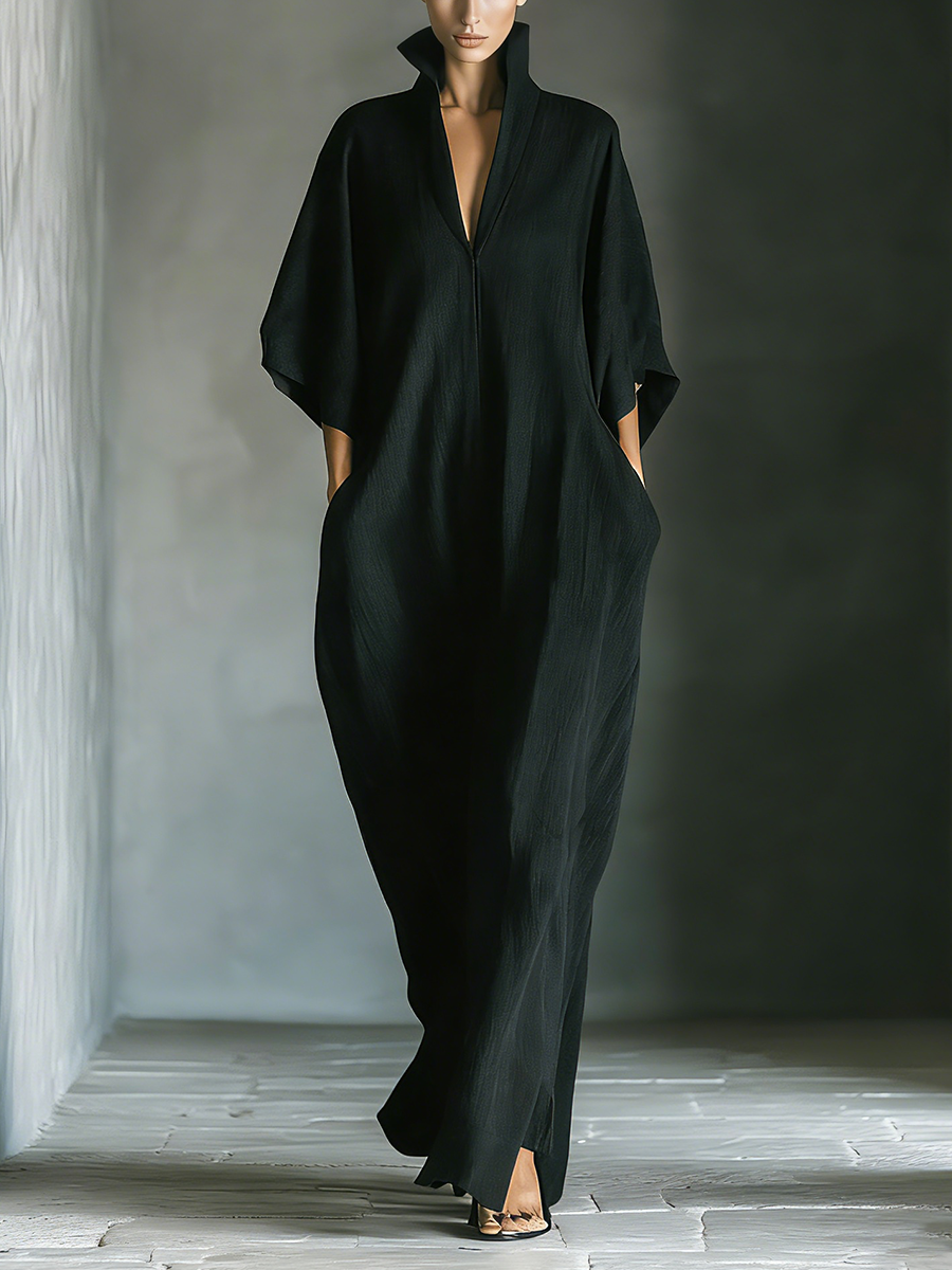 Costanza | Maxi robe noire avec manches kimono et décolleté en V