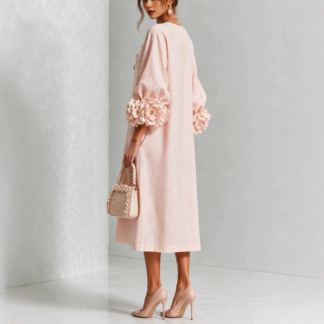 IVY | Robe midi fleurie romantique à élégantes manches avec poignets en forme de rose