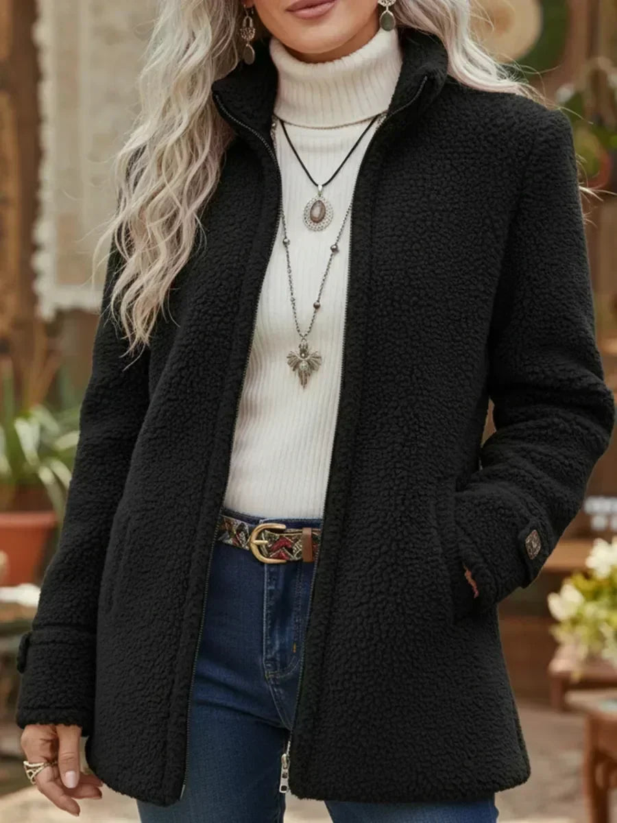 Judith | Veste douillette zippée intégralement avec col montant