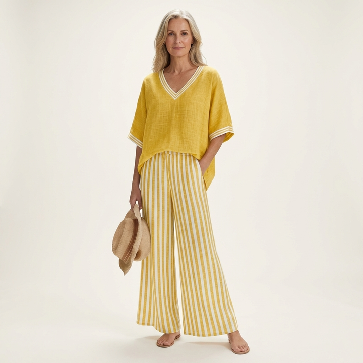 Juliana | Ensemble haut col V esprit college et pantalon large rayé