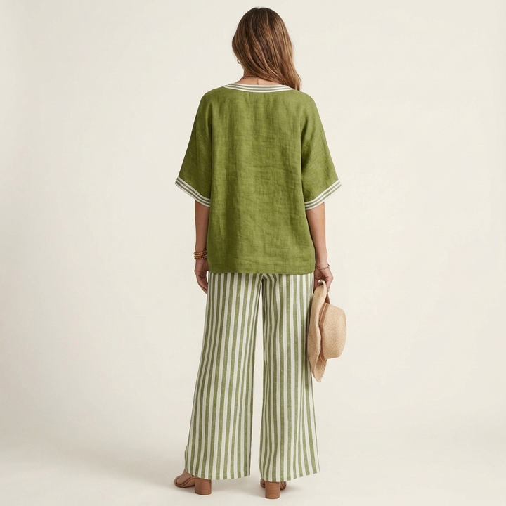 Juliana | Ensemble haut col V esprit college et pantalon large rayé