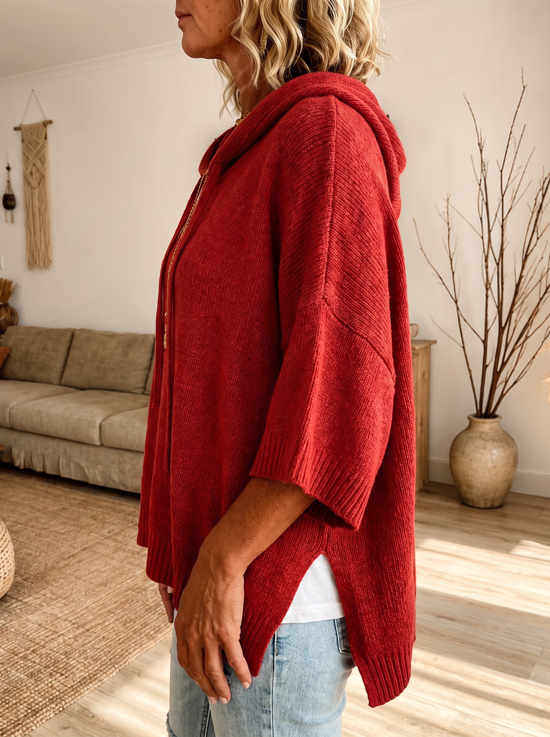 Claire – Pull poncho rouge élégant