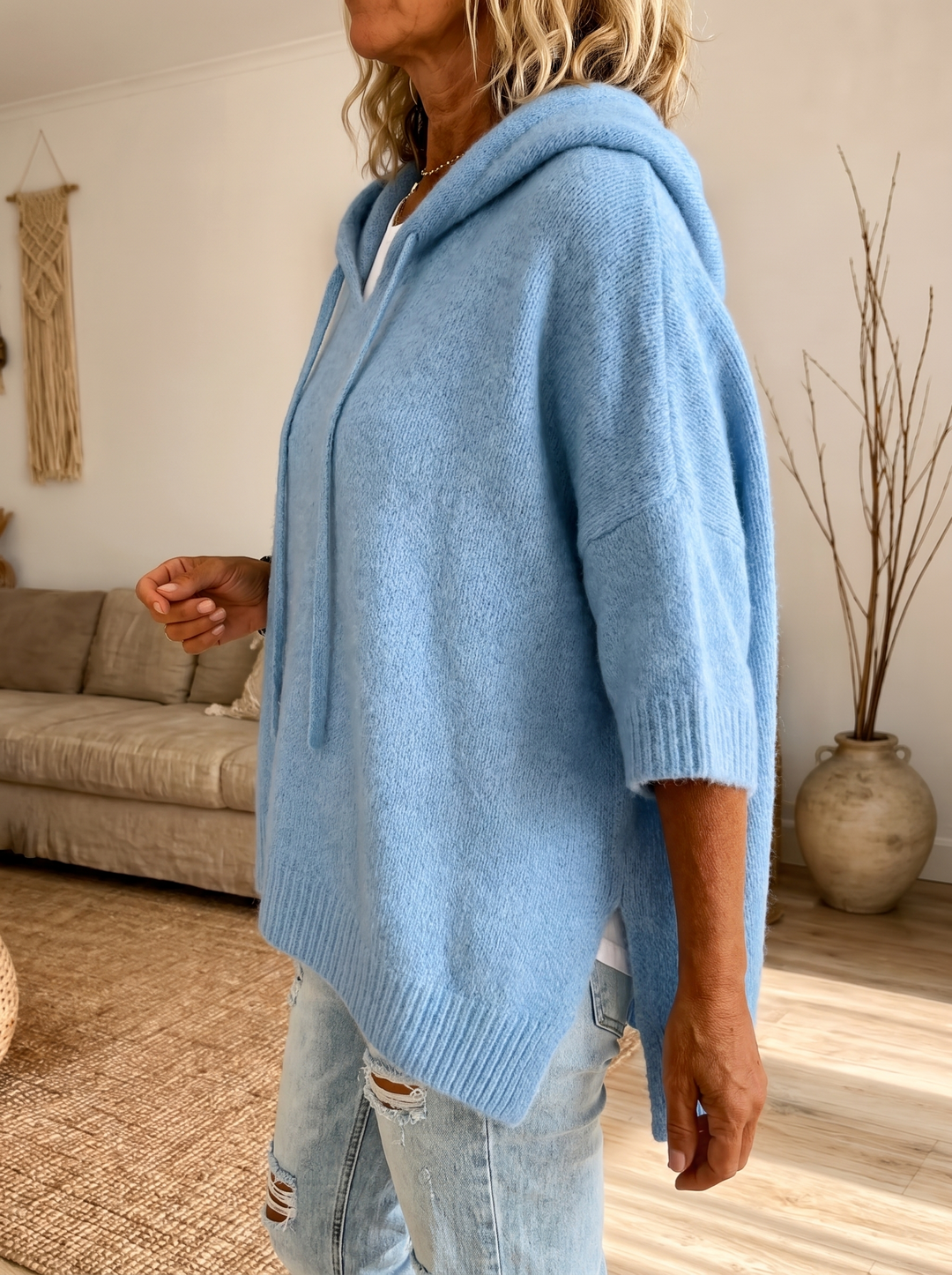 Lea – Pull style poncho bleu ciel