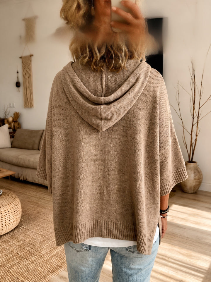 Manon – Pull poncho taupe douillet