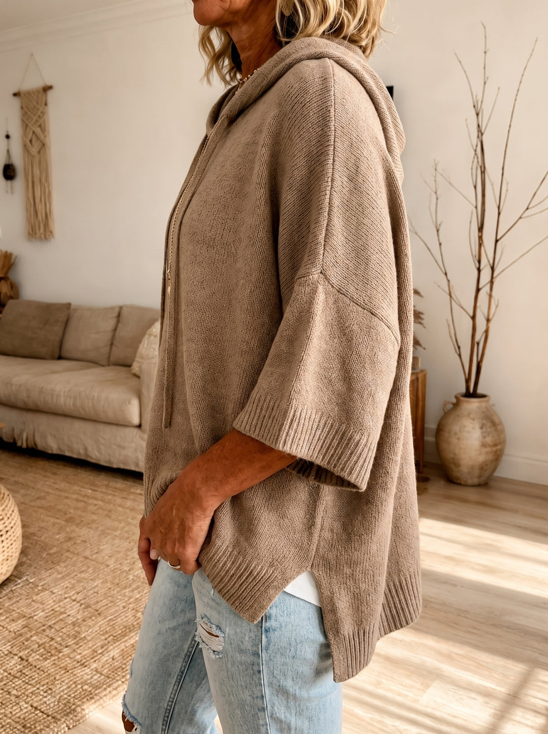 Manon – Pull poncho taupe douillet