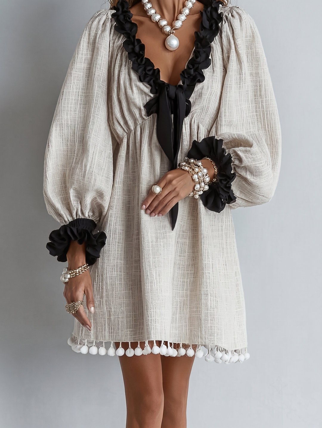 Anneliese | Robe Mini à Manches Bouffantes et Volants