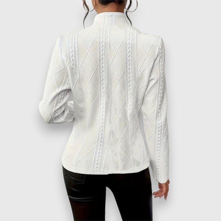 Loretta | Cardigan texturé boutonné sur le devant au style intemporel