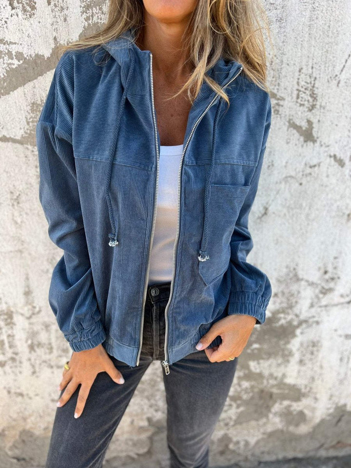 Lauren | Veste chic à capuche zippée en maille côtelée
