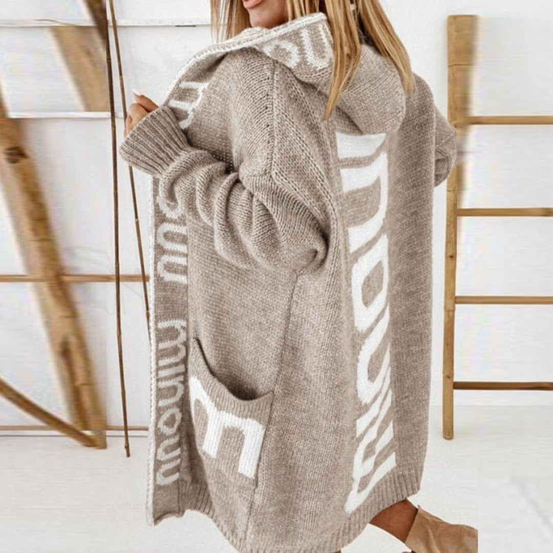 Rosabel | Gilet douillet en maille à capuche, ouvert sur le devant